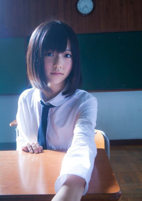 国家队锋线位置竞争激烈多名年轻球员表现积极，国家队前锋怎么了