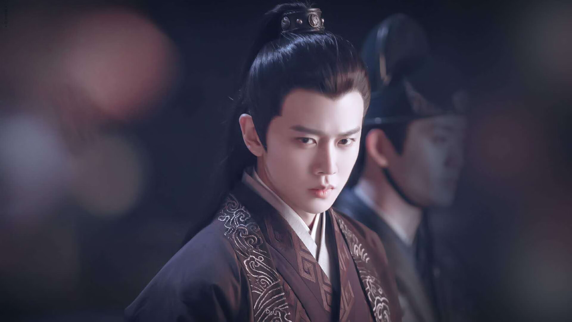 防守体系稳定，有效压制对手进攻，什么是防守对手