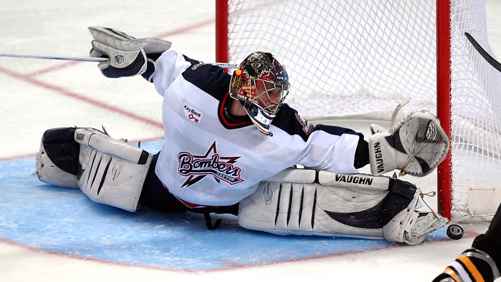 “电动冲浪：马鞍山赛场带来前所未有的水上竞速体验”