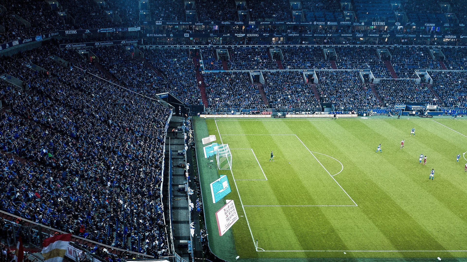 足球训练引入区域联防数据模型，足球区域防守战术